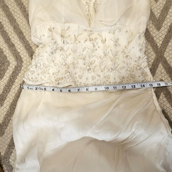 YSA Makino Ivory Wedding Dress - Picture 12 of 13